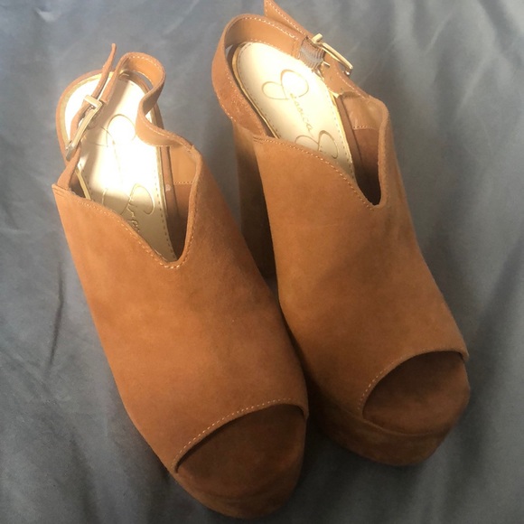 Jessica Simpson Suede Heels - Picture 1 of 3